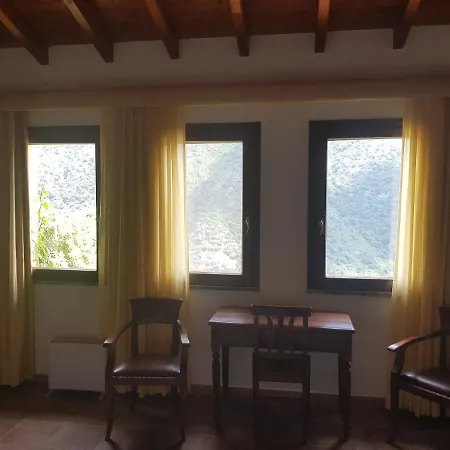 Hotel Retreat Village Benessere - Il Borgo Dei Carbonai Esterzili