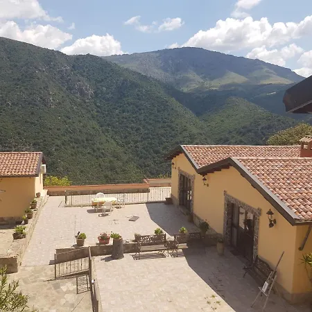 Hotel Retreat Village Benessere - Il Borgo Dei Carbonai Esterzili