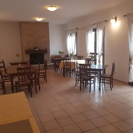 Retreat Village Benessere - Il Borgo Dei Carbonai 3*